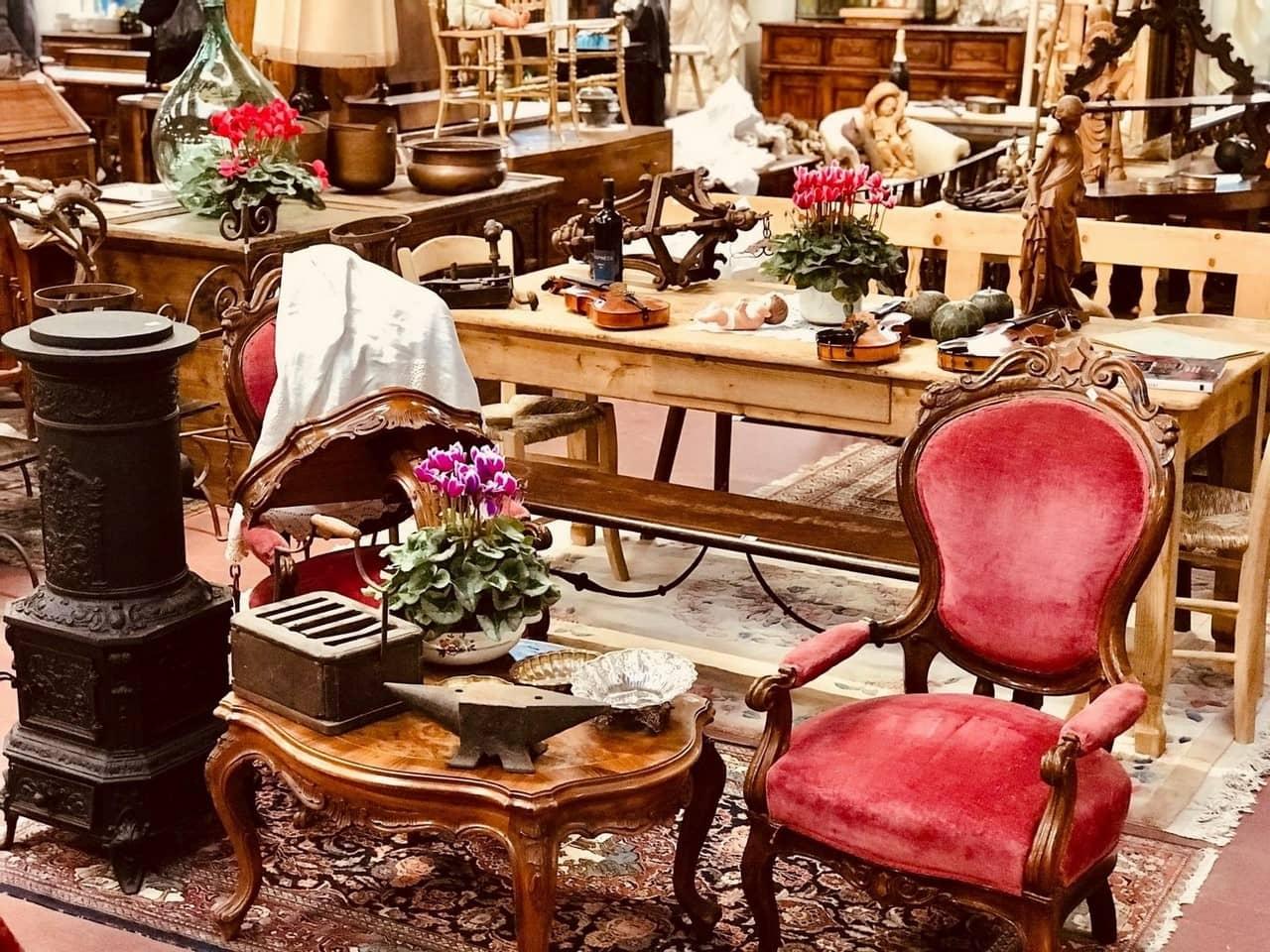 mercatino dell'usato